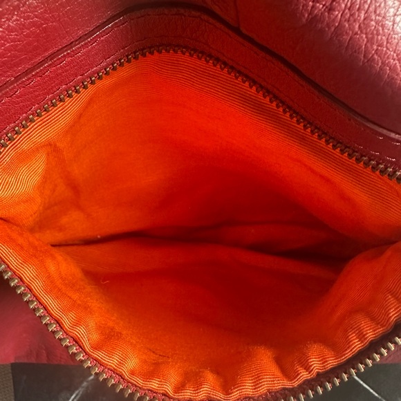 RARE Isabella Fiore Red Quilted Leather Song Bird Embroidered Bag. Like new - Picture 12 of 16